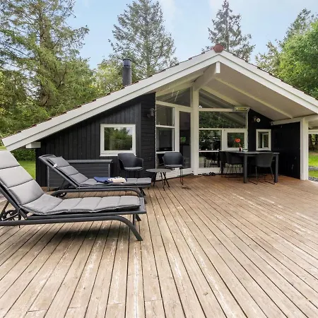 Meo - 150m From The Sea In Lolland- Falster And Mon By Interhome Holiday home
